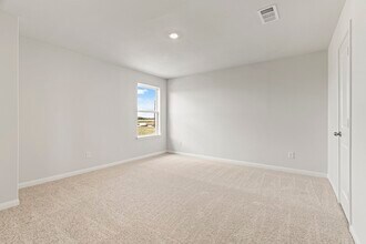 Building Photo - 8830 Ice Quartz Dr