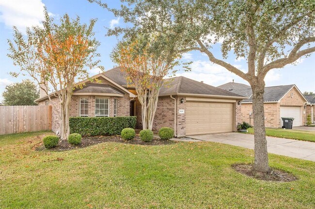 Building Photo - 1806 Majestic Oak Dr