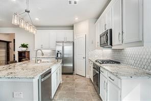 Building Photo - 27331 Ranchglen Ln