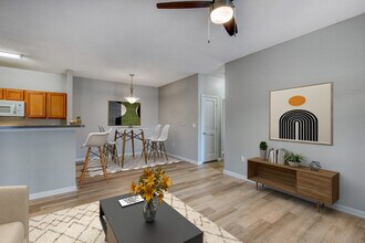 Building Photo - Dunwoody Place