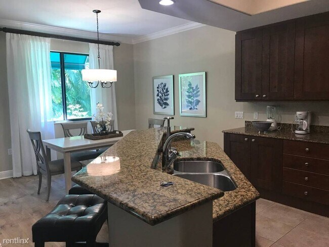 Foto del edificio - 1035 Sandpiper St