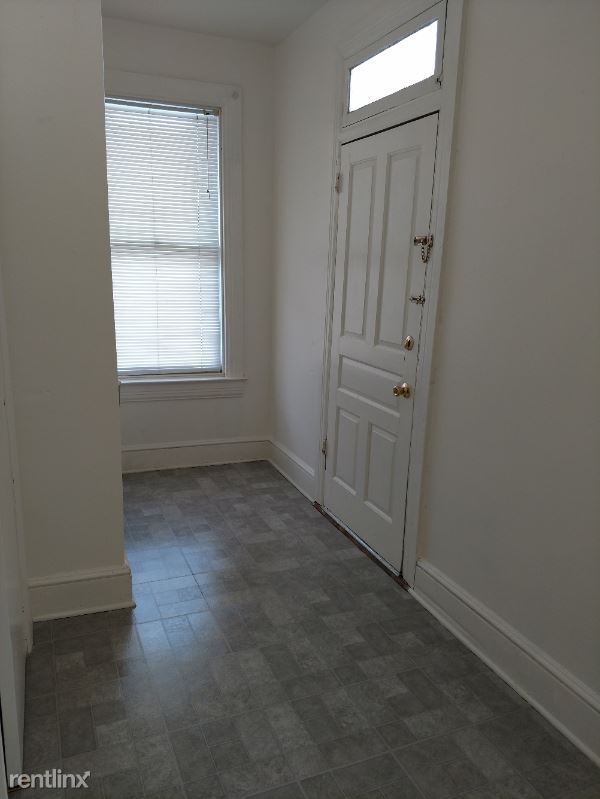 Building Photo - 801 Linden Ave