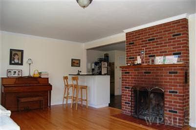 Foto del edificio - 1174 Hunterbrook Rd