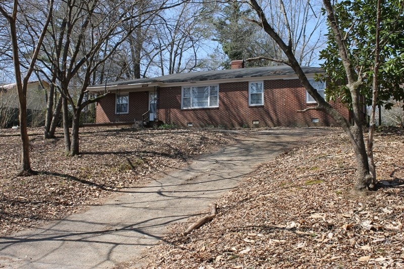 Primary Photo - 2305 Randolph St
