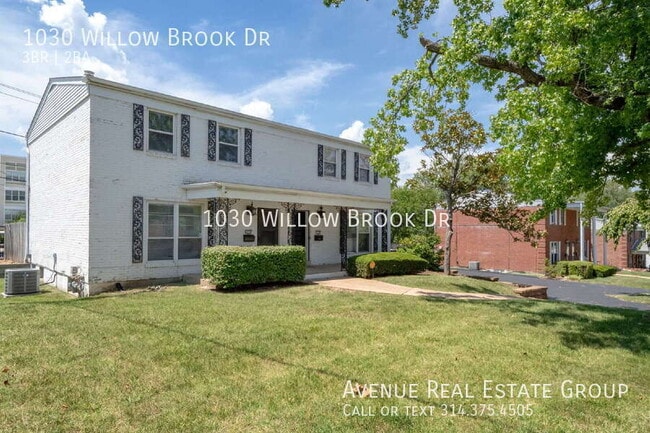 Building Photo - 1030 Willow Brook Dr