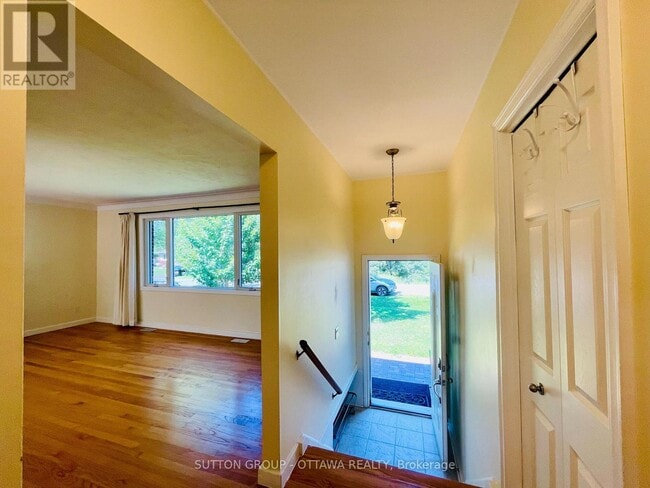 Building Photo - 52 Canter Blvd