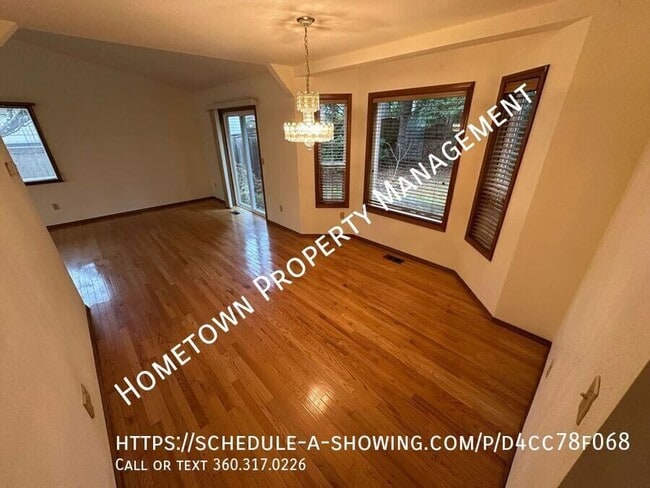 Building Photo - 3221 41st Way SE