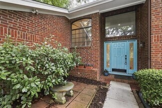 Building Photo - 1206 Hickory Valley Ct