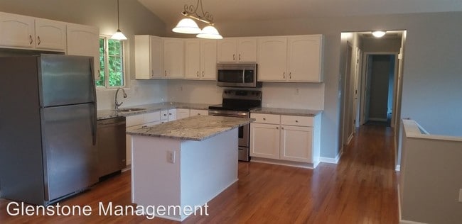 Building Photo - 3 br, 2.5 bath House - 95 Habitat Lane