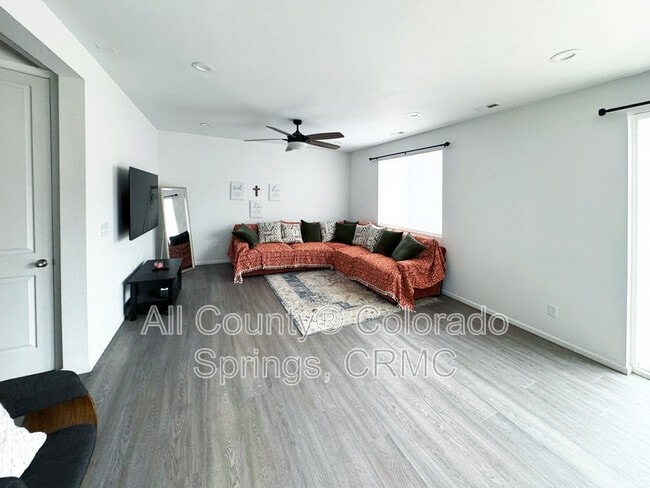 Building Photo - 4907 Wolf Moon Dr