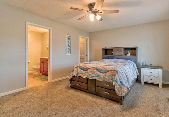 Foto del edificio - 13331 Wildflower Dr