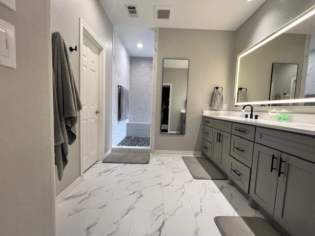 Foto del edificio - 11786 Golden Bell Ln