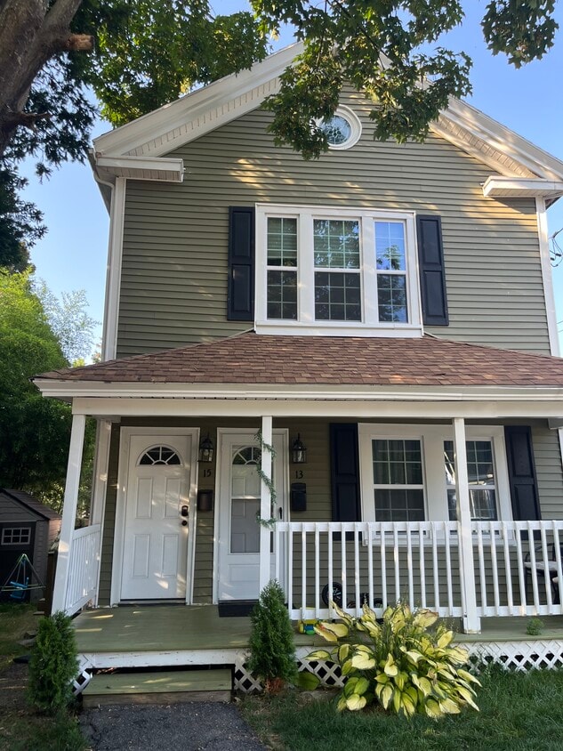 Primary Photo - 15 S Elm St