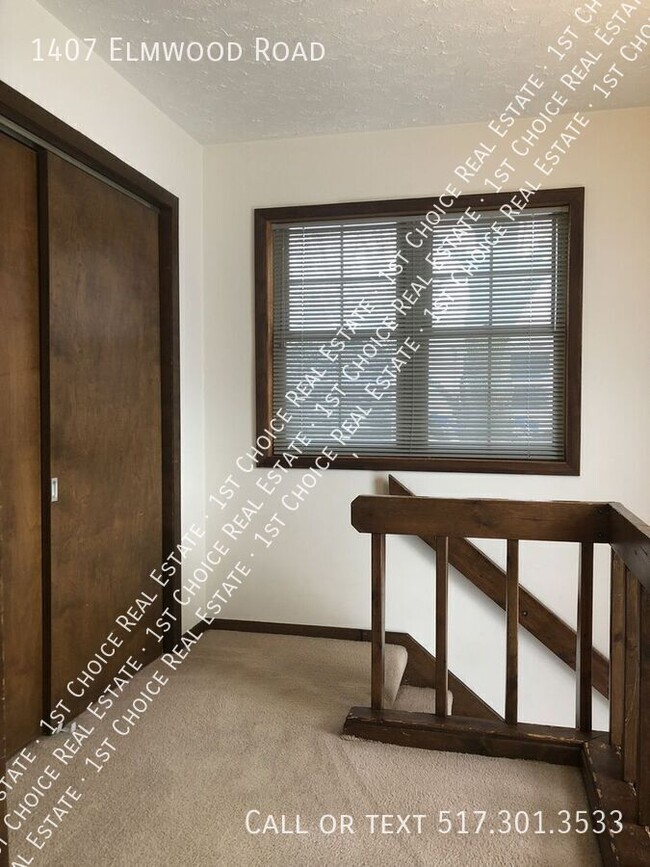 Building Photo - 1407 Elmwood Rd