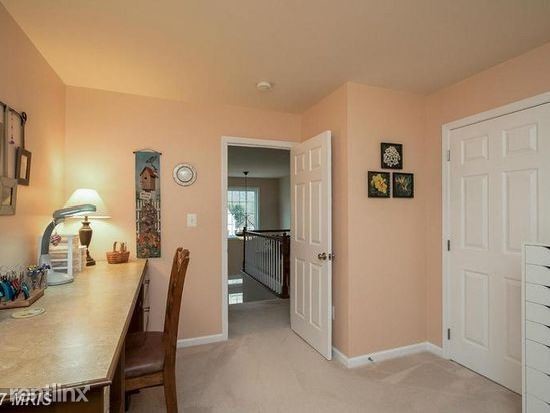 Building Photo - 1 br, 1 bath House - 14 Clark Ln