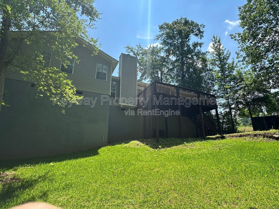 Building Photo - 4263 Waylon Dr