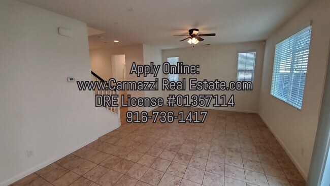 Building Photo - 256 Barnhill Dr