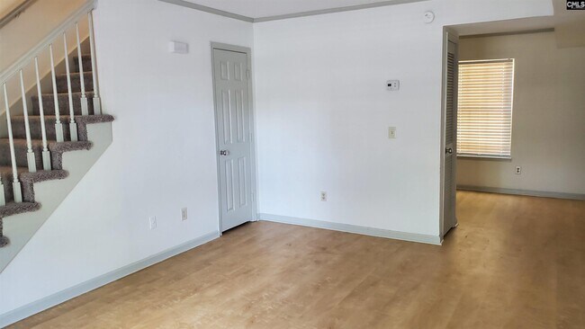 Building Photo - 2632 Seminole Rd