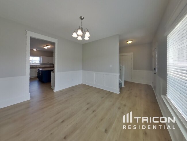 Foto del edificio - 1618 Huntzinger Blvd