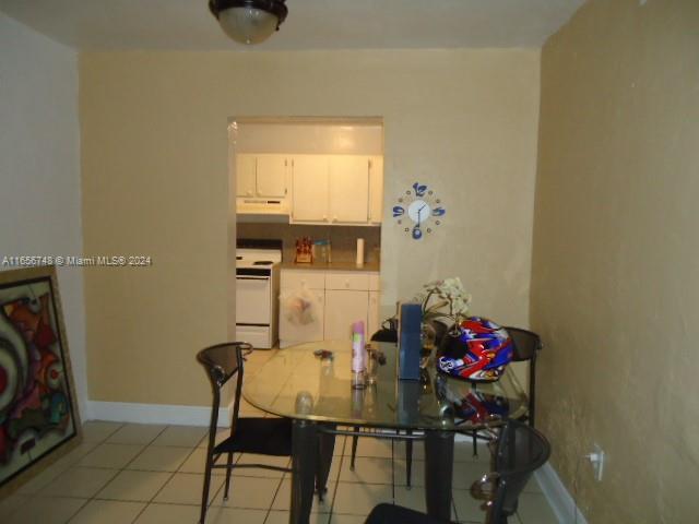 Foto del edificio - 1225 W 35th St
