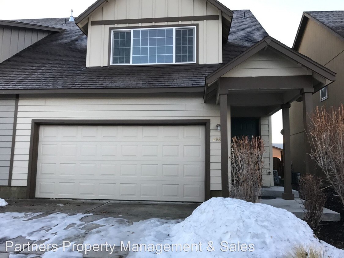 Primary Photo - 3 br, 2.5 bath House - 2988 SW Indian Cir.