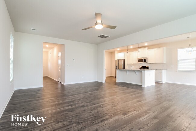 Foto del edificio - 625 Goldburn Way