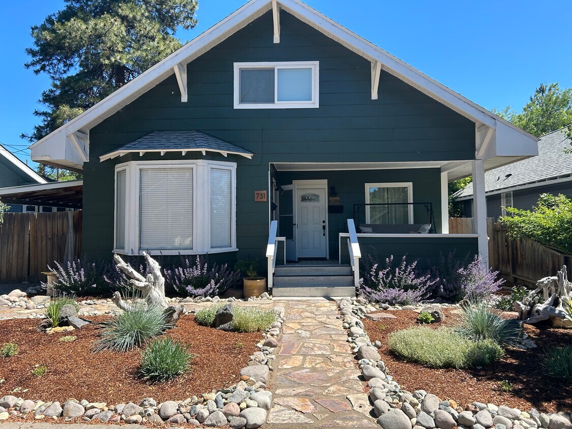 Foto principal - 731 N 11th St