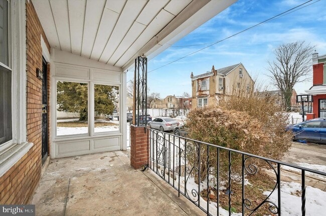 Building Photo - 6106 N Norwood St