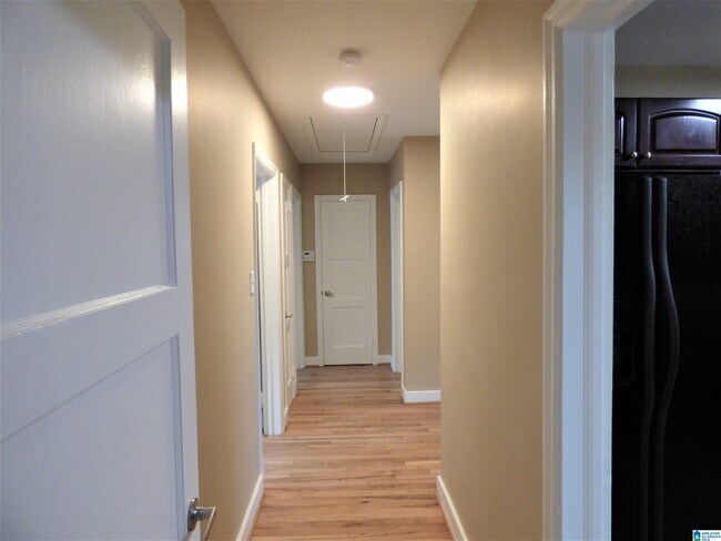 Foto del edificio - 725 9th Ave S