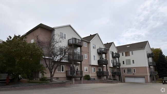 Building Photo - Eighth Street Manor