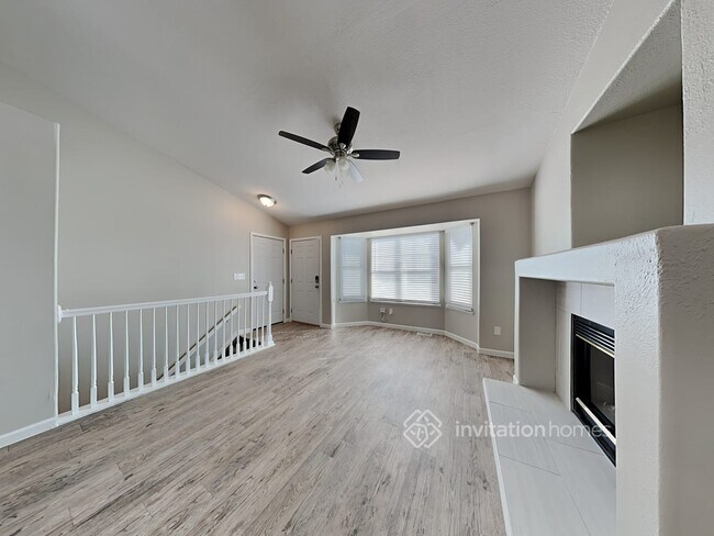 Building Photo - 759 Memory Ln