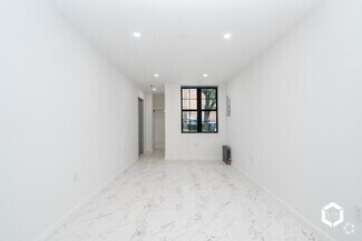 Building Photo - 93-04 177th St