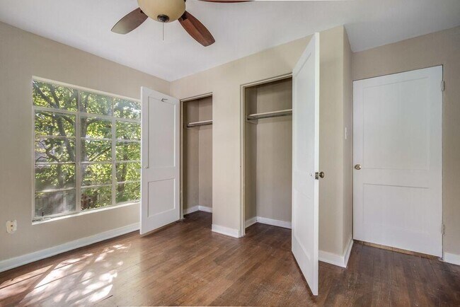 Foto del edificio - 1408 Kirkwood Rd