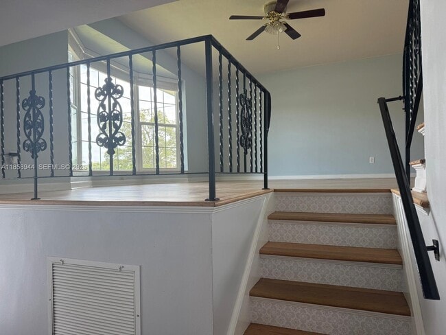 Building Photo - 141 NW 72nd Way