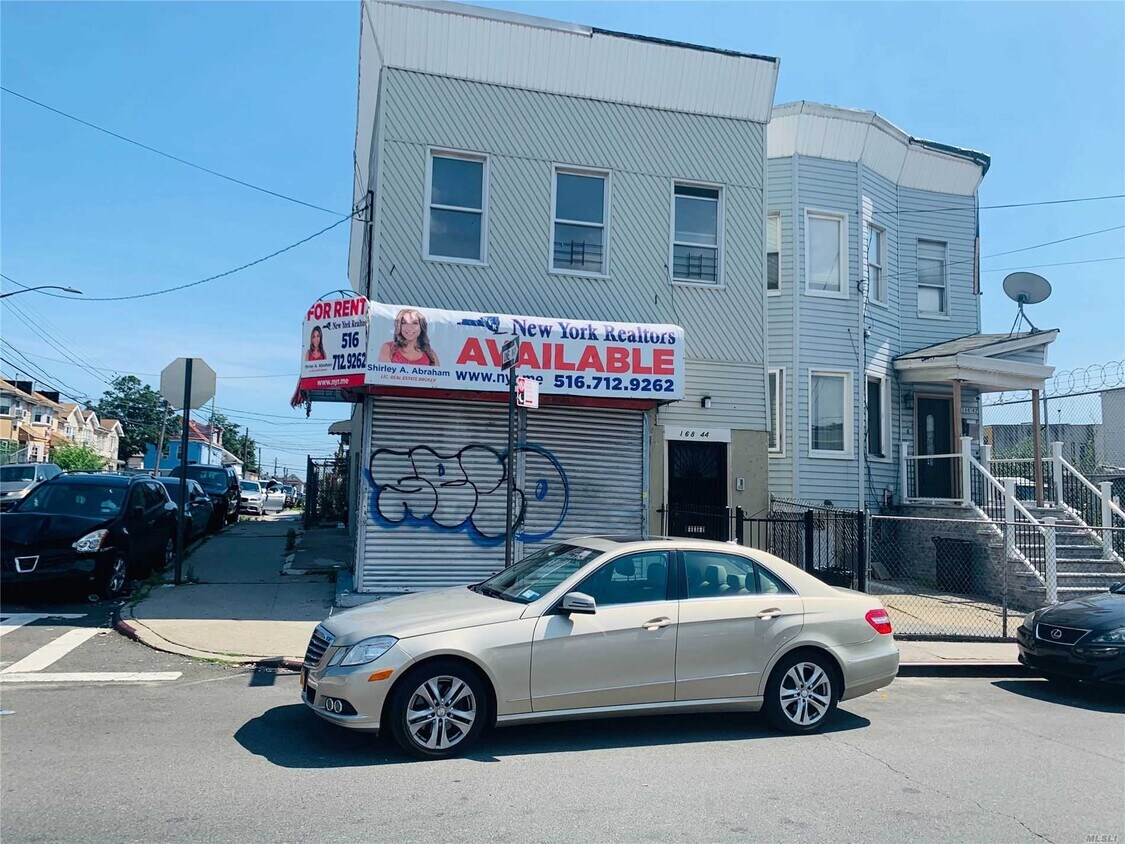 Foto principal - 168-44 Liberty Ave