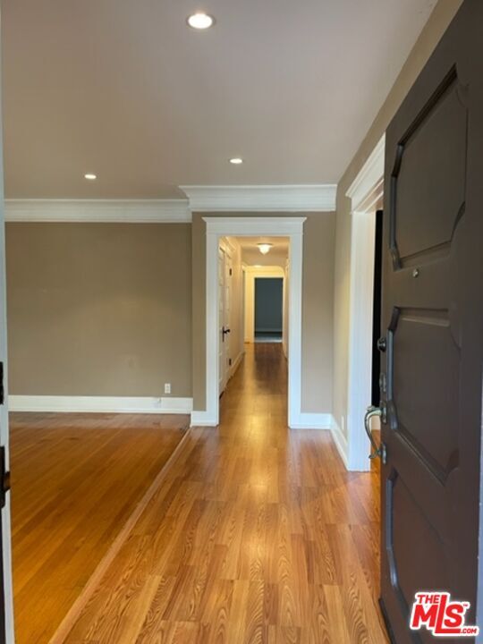 Building Photo - 444 N Lucerne Blvd