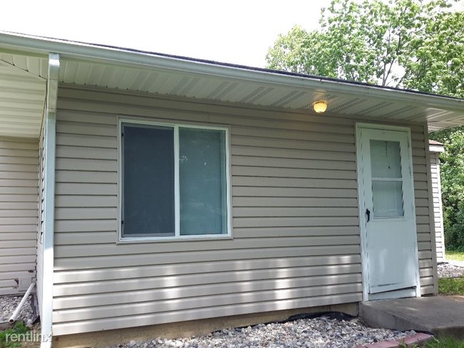 Building Photo - 4 br, 2 bath House - 402 Wolfe Ave