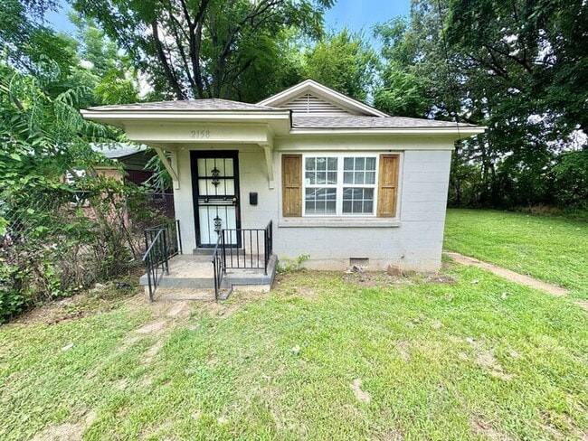 Photo - 2158 Lowell Ave House