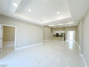 Building Photo - 313 Hermosa Ave