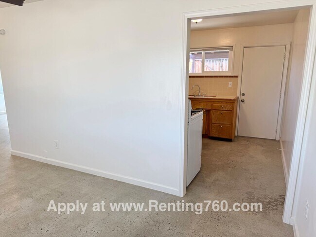 Foto del edificio - 6610 Park Blvd