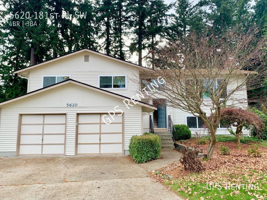 Primary Photo - Lovely 4 bd single family home Lynnwood