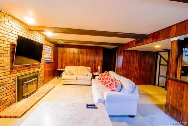 Building Photo - 1472 Ashover Dr