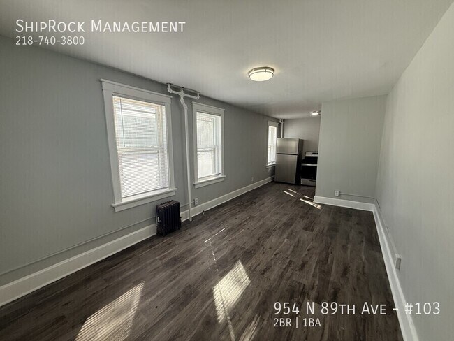 Foto del edificio - 954 89th Ave W