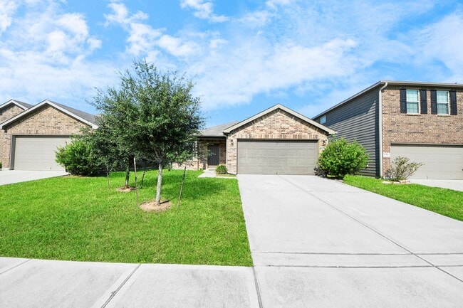 Building Photo - 2710 Lapwing Dr.