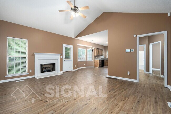 Foto del edificio - 1719 Annendale Dr