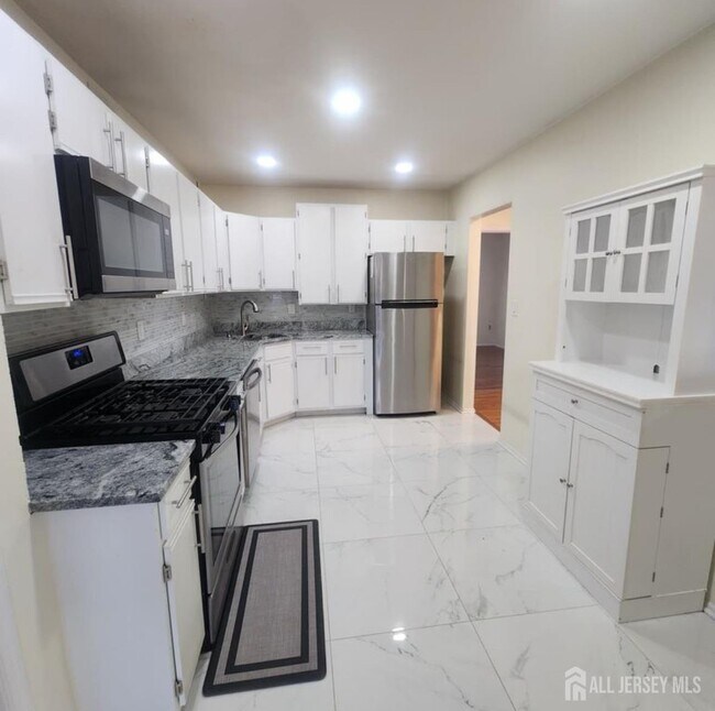 Foto del edificio - 1301 Plymouth Rd