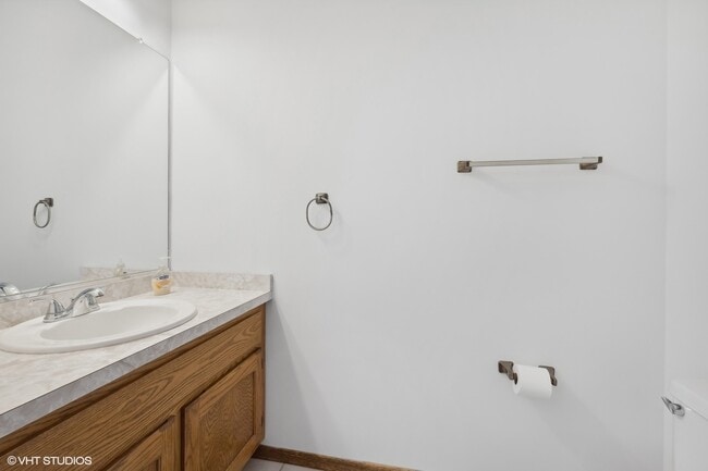 Building Photo - 8152 Daniel Dr