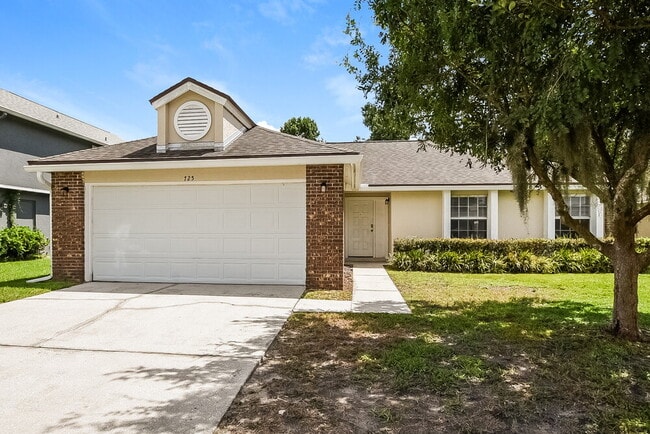 Building Photo - 725 Meadowside Ct