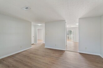 Building Photo - 4808 Cannon Ridge Dr
