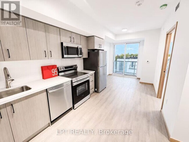 Building Photo - 3429 Sheppard Ave E